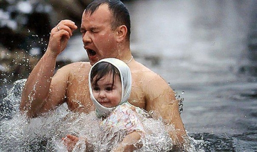 В крещенских купаниях по всей Беларуси ожидается участие более 100 тысяч человек