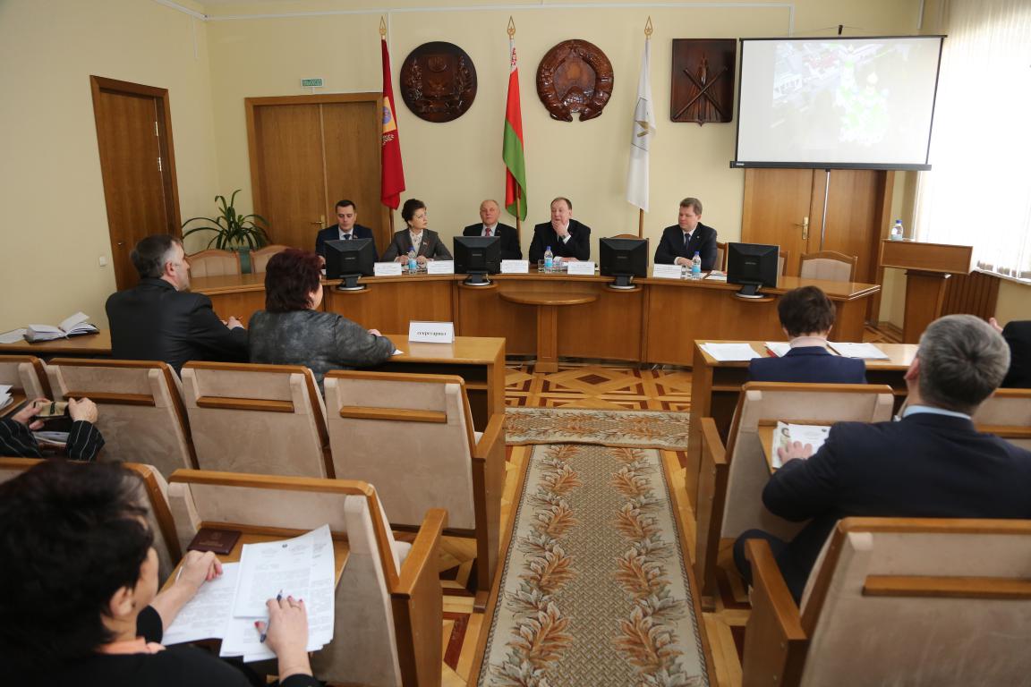 На сессии Бобруйского горсовета заслушаны отчеты о работе в 2017 году
