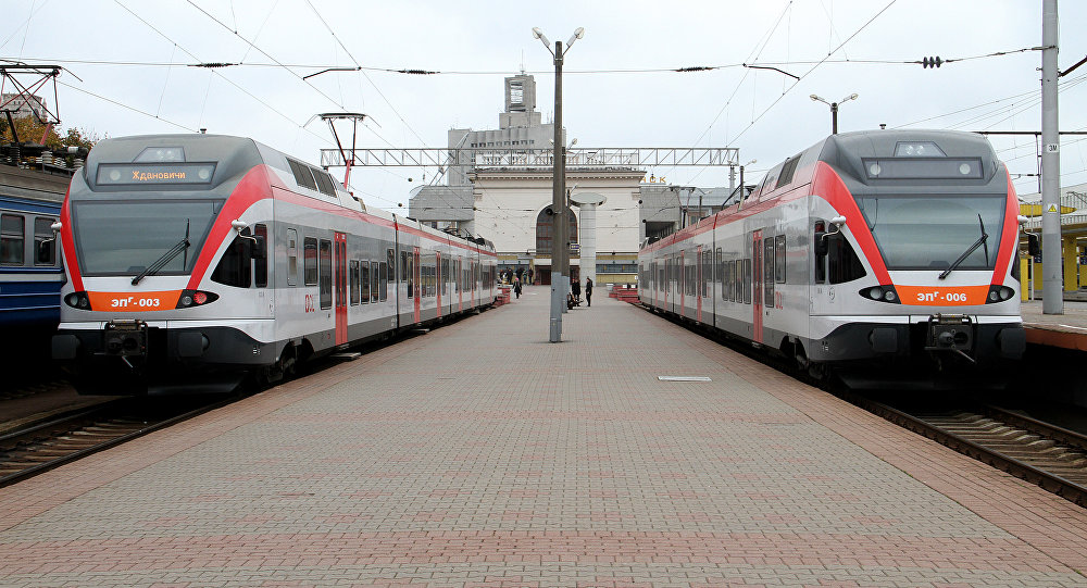 В Беларуси подорожал проезд на поездах городских линий