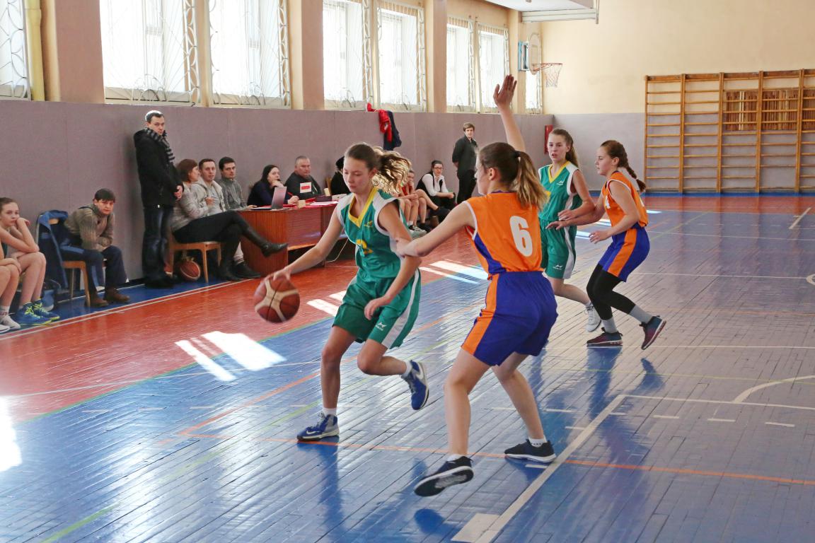 Республиканские соревнования по баскетболу среди девушек проходили в Бобруйске