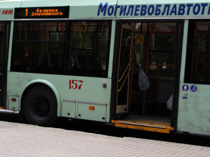 Троллейбус в Бобруйске сбил пешехода