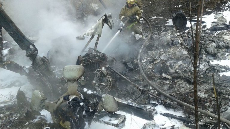 В Хабаровске во время учебного полета разбился вертолет. Погибли шесть человек (видео)
