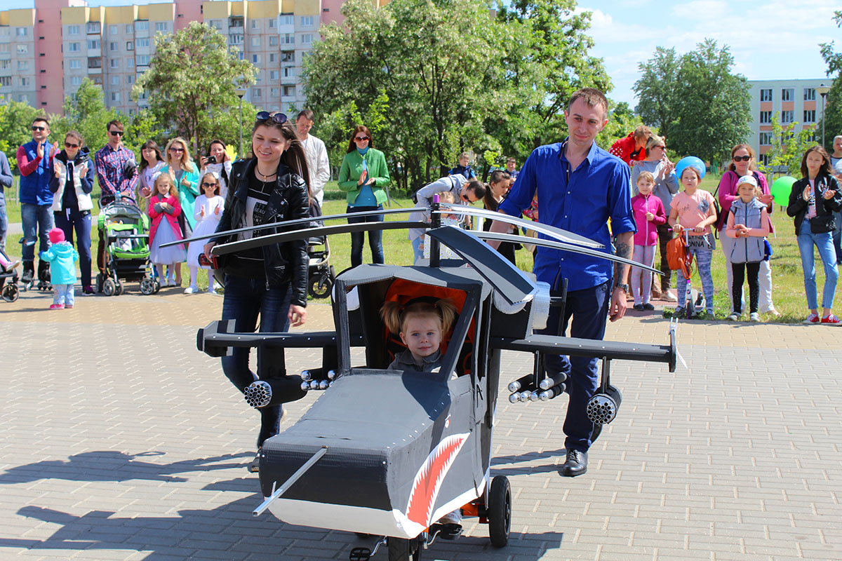 Дефиле креативных колясок состоялось в Бобруйске