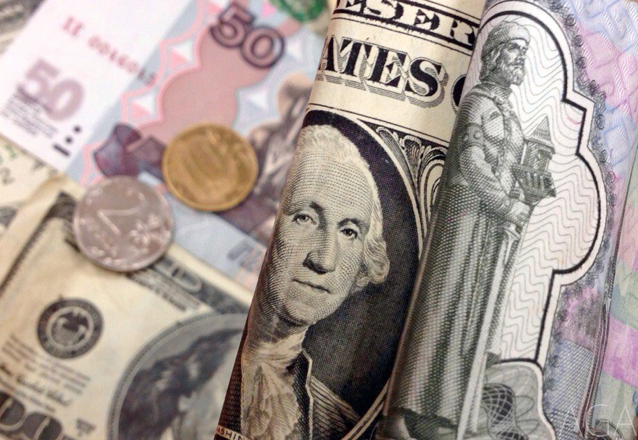 50 фальшивых долларов пытался сдать в пункт обмена валют бобруйчанин