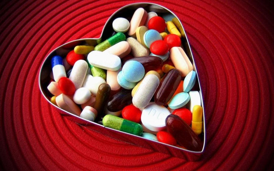 Ученые объяснили, какие витамины и добавки снизят риск болезней сердца, а какие только трата денег