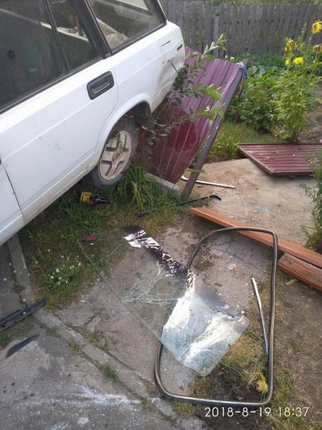Пьяный водитель в Осиповичском районе сбил сидящую на скамейке пенсионерку, женщина умерла