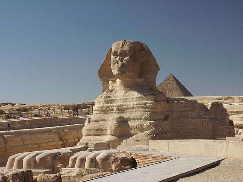 Ранее неизвестную статую Сфинкса обнаружили в Египте