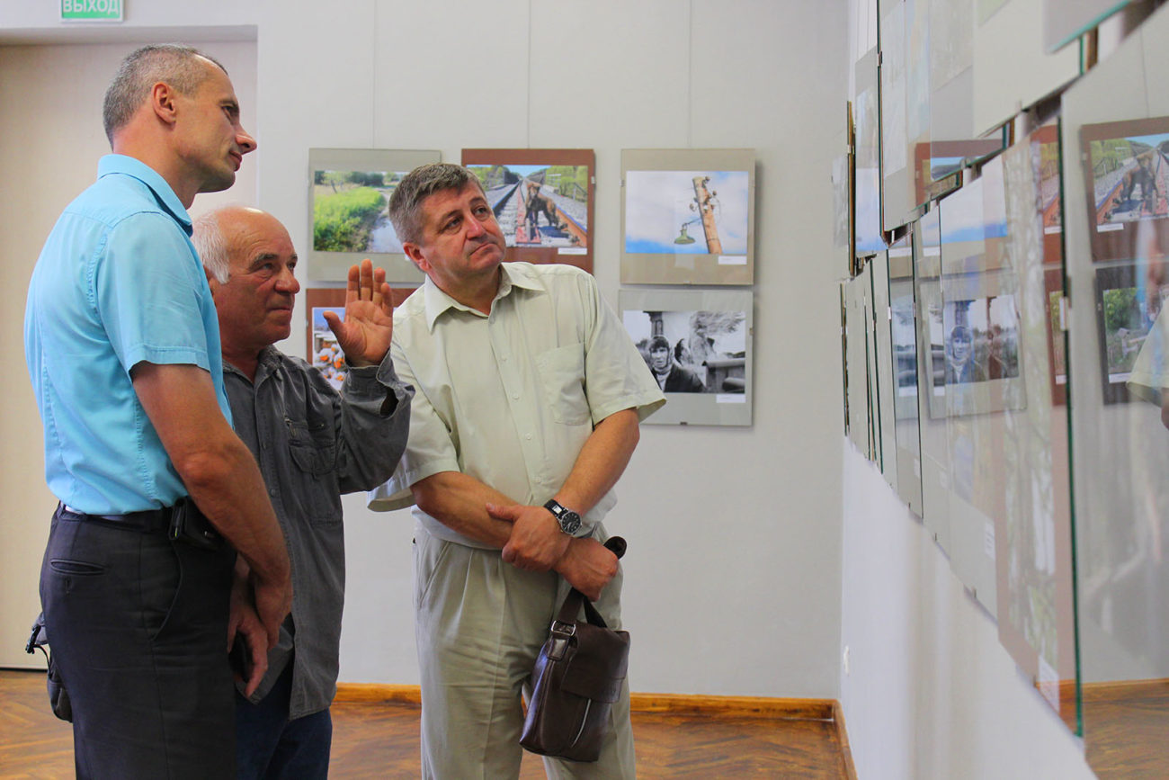 В Бобруйске открылась фотовыставка Владимира Воробья «Сцежкамі Палесся»