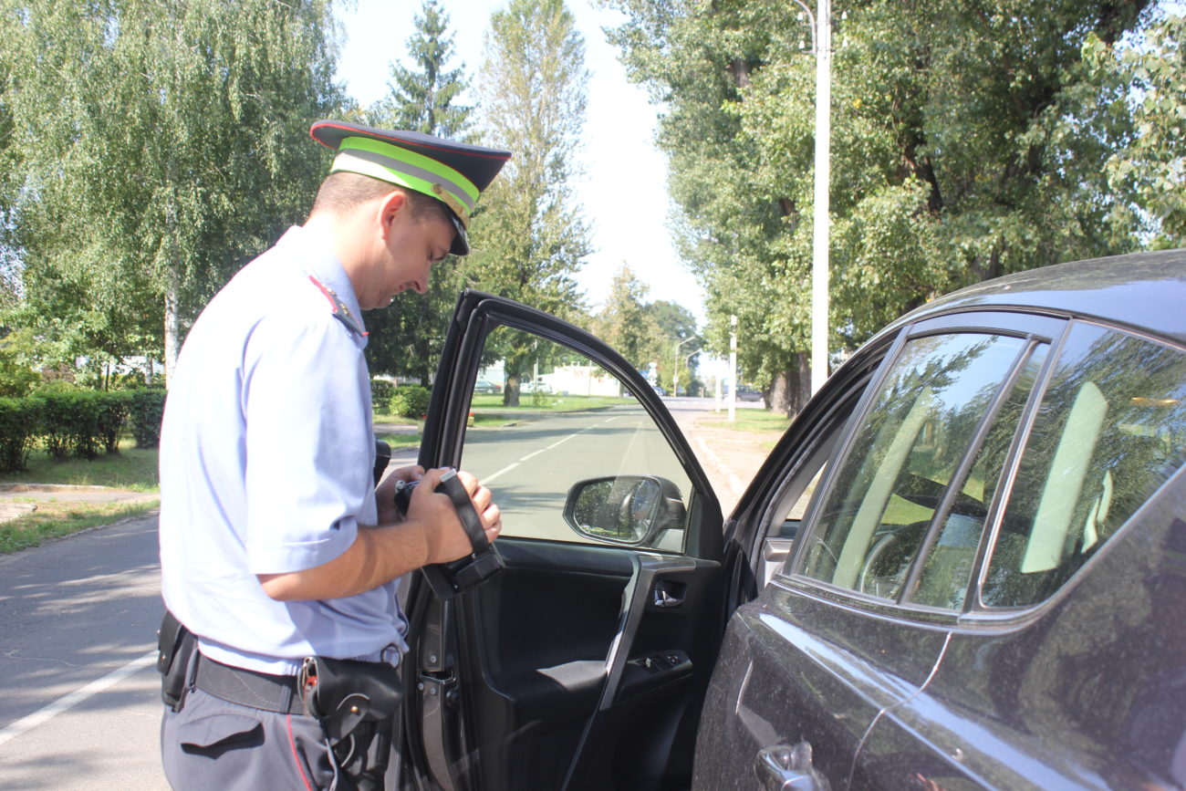 Рейд с ГАИ: какие правила дорожного движения игнорируют водители Бобруйска