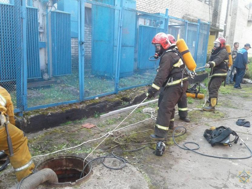 Двое мужчин погибли при очистке канализационного коллектора в Кричевском районе