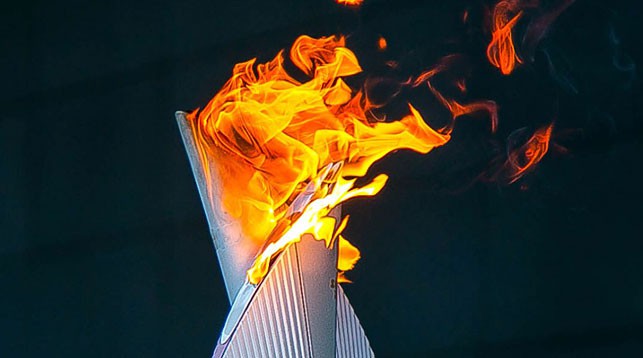 Факелоносцы эстафеты огня II Европейских игр пронесут «Пламя мира» по местам своей малой родины