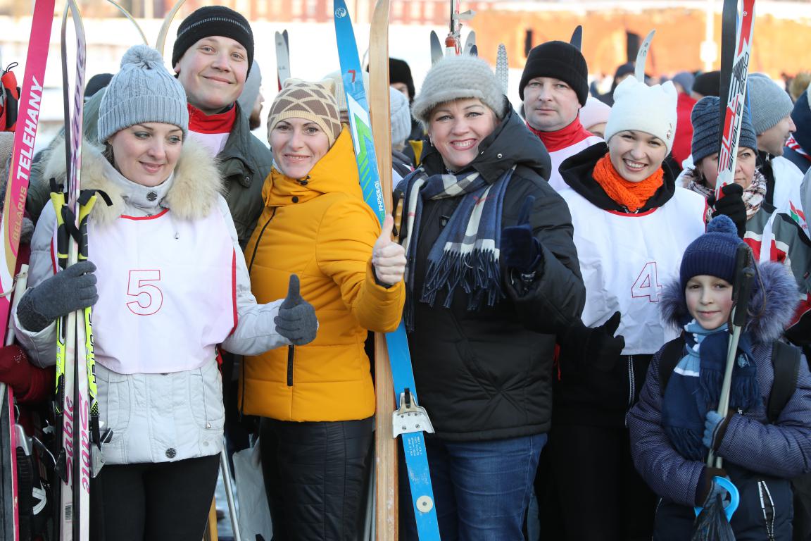 Любители активного зимнего отдыха встретились на «Бобруйской лыжне-2019»
