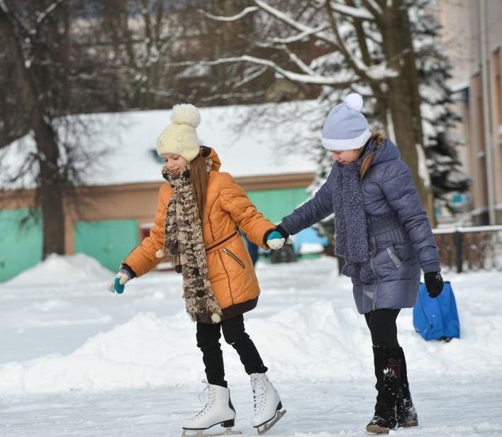 В Бобруйске открывают ледовый сезон на катке у Дворца искусств