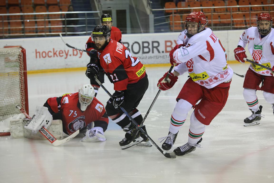 Бобруйские хоккеисты почти обыграли сборную Беларуси U18