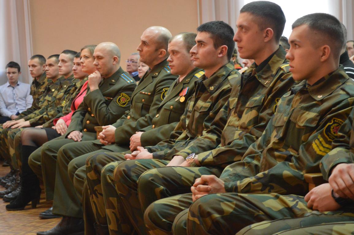 В Бобруйске чествовали военнослужащих срочной военной службы