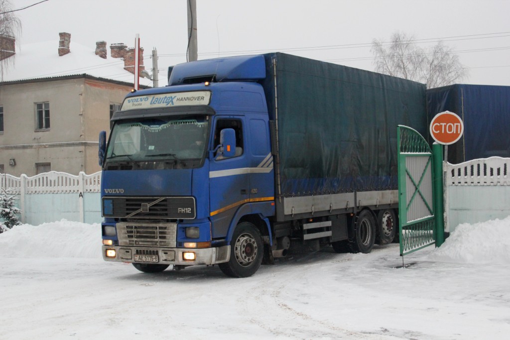 Бобруйские водители уходят в дальнобойщики. А в автошколах заполнены группы на подготовку водителей категории «Е»