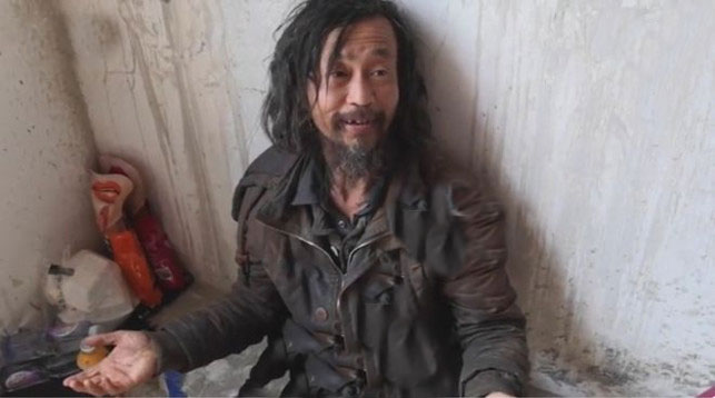 Бездомный китаец стал звездой интернета
