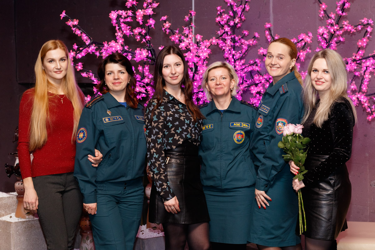 В Бобруйске прошел мастер-класс для женщин в погонах
