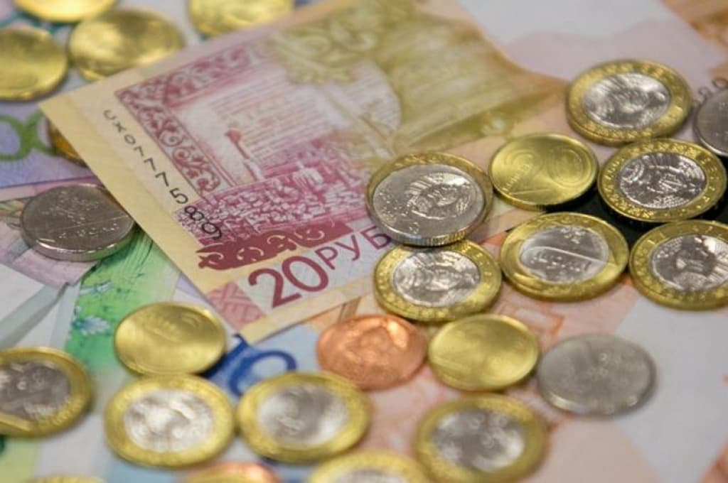 Бюджет прожиточного минимума с 1 мая увеличится до 224,02 рублей