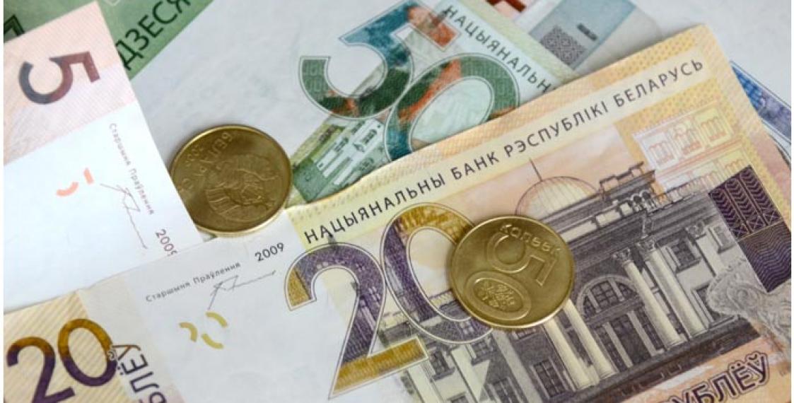 Лукашенко раскритиковал правительство за несвоевременную выплату зарплат