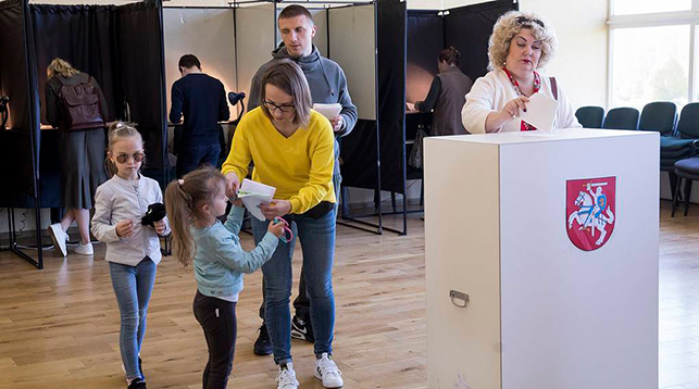В Литве пройдет второй тур президентских выборов