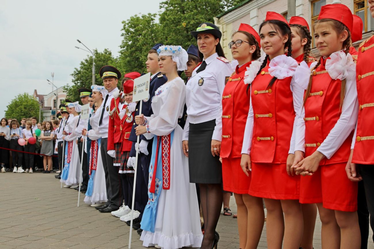 Республиканский слет-конкурс отрядов юных инспекторов движения стартовал в Бобруйске