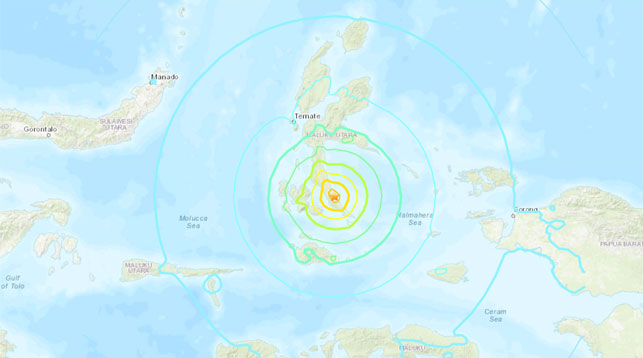 Землетрясение магнитудой 7,3 произошло в Индонезии