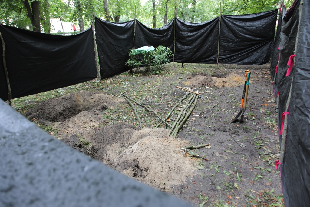 В Бобруйске ищут останки немецких военнослужащих. По информации на 11 июля, ничего не обнаружено