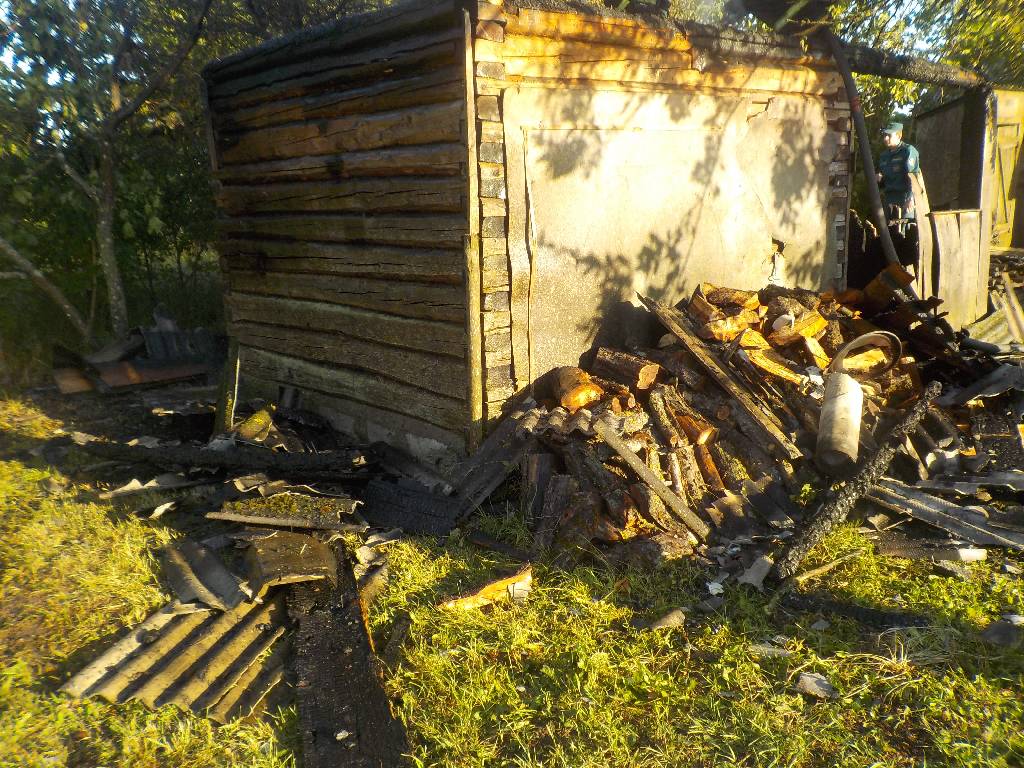 В Бобруйском районе сгорела баня