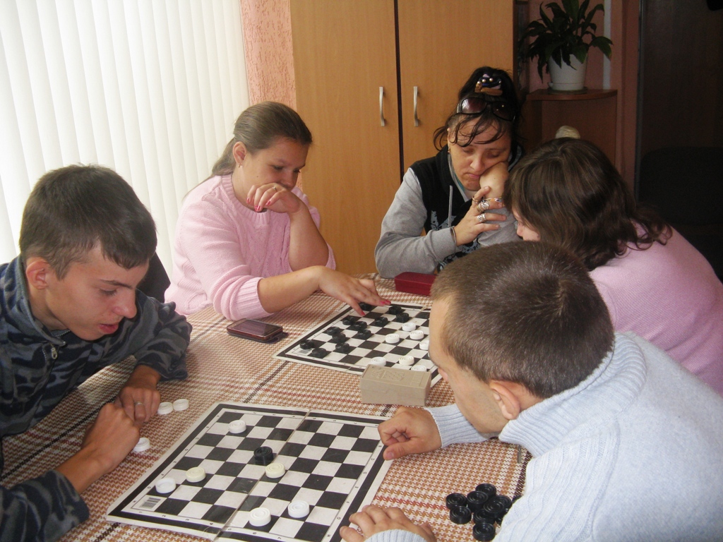 В Бобруйске прошел турнир по шашкам для инвалидов