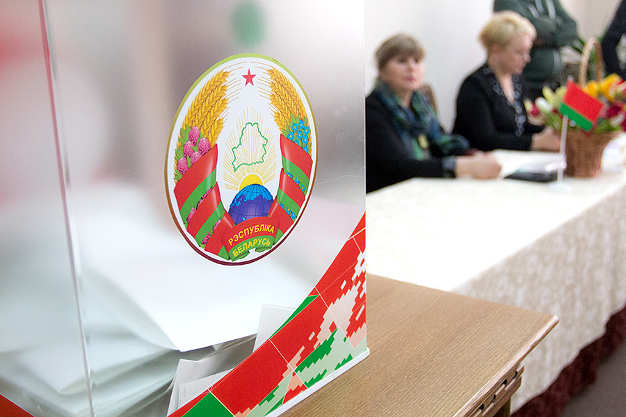 Явка избирателей на парламентских выборах на 9.00 составила 37,14% — ЦИК