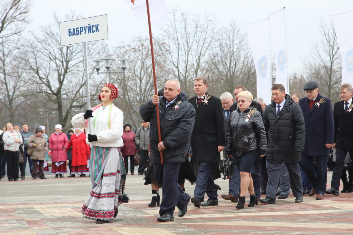 Областной фестиваль-ярмарка тружеников села «Дожинки-2019» прошел в Могилеве