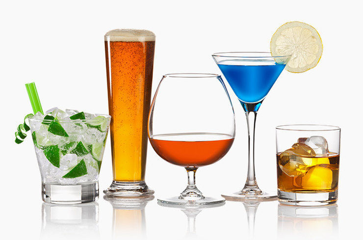 Ученые высчитали безопасную дозу алкоголя для мужчин и женщин