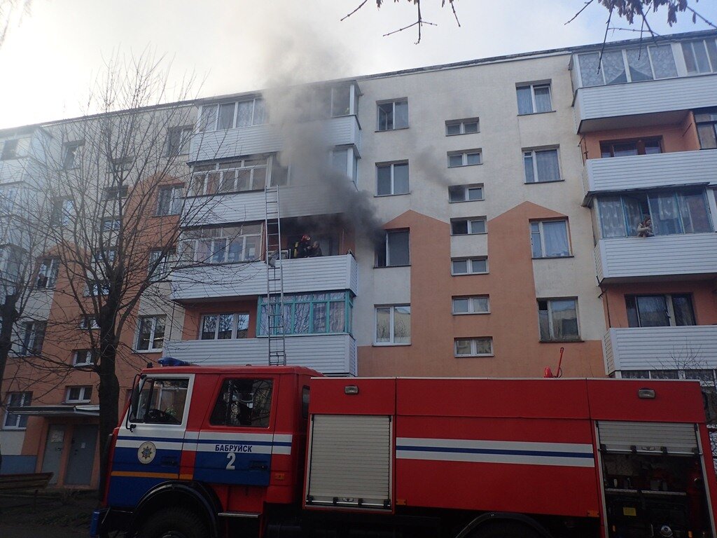 В Бобруйске на Лынькова горела квартира