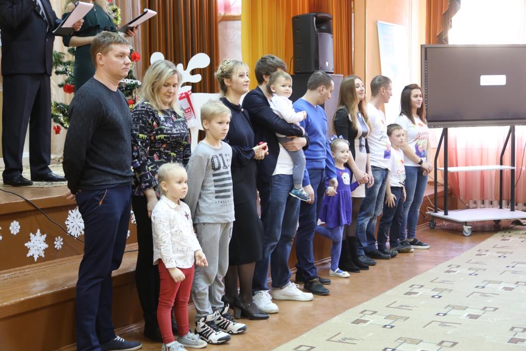 «Молодая семья — будущее города»: в Бобруйске определили самую креативную, веселую и дружную семью