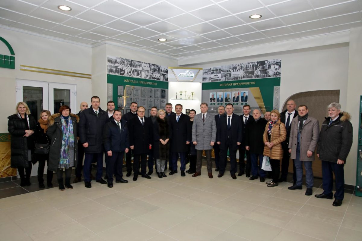 Делегация Ленинградской области посетила Бобруйск и обсудила перспективы сотрудничества