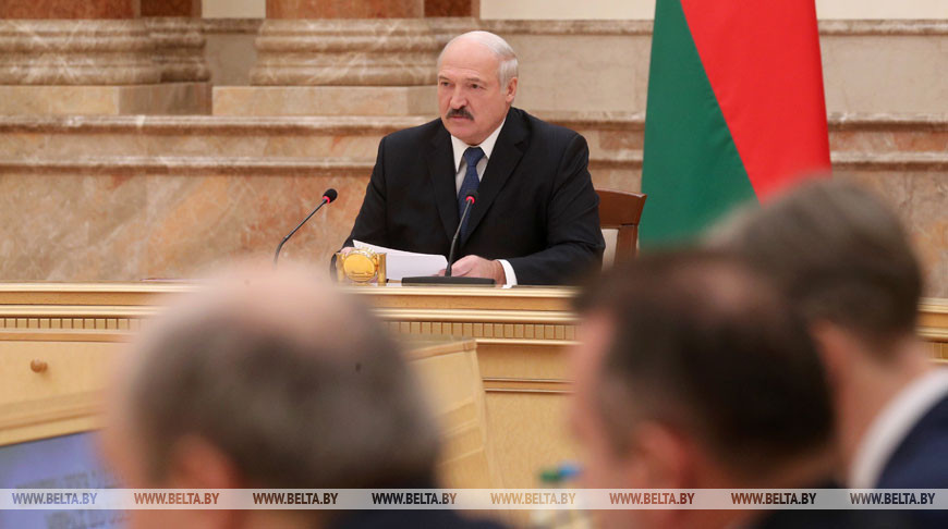 Александр Лукашенко: государство подставит плечо для обеспечения жильем молодых аграриев