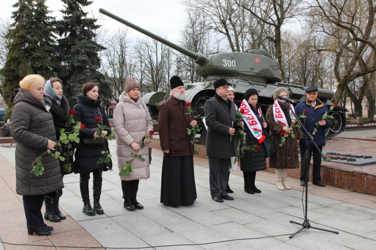 В Бобруйске продолжается акция «Во славу общей Победы!»