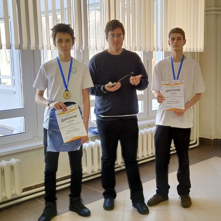 Бобруйчане завоевали 1 место на «Кубке по образовательной робототехнике»