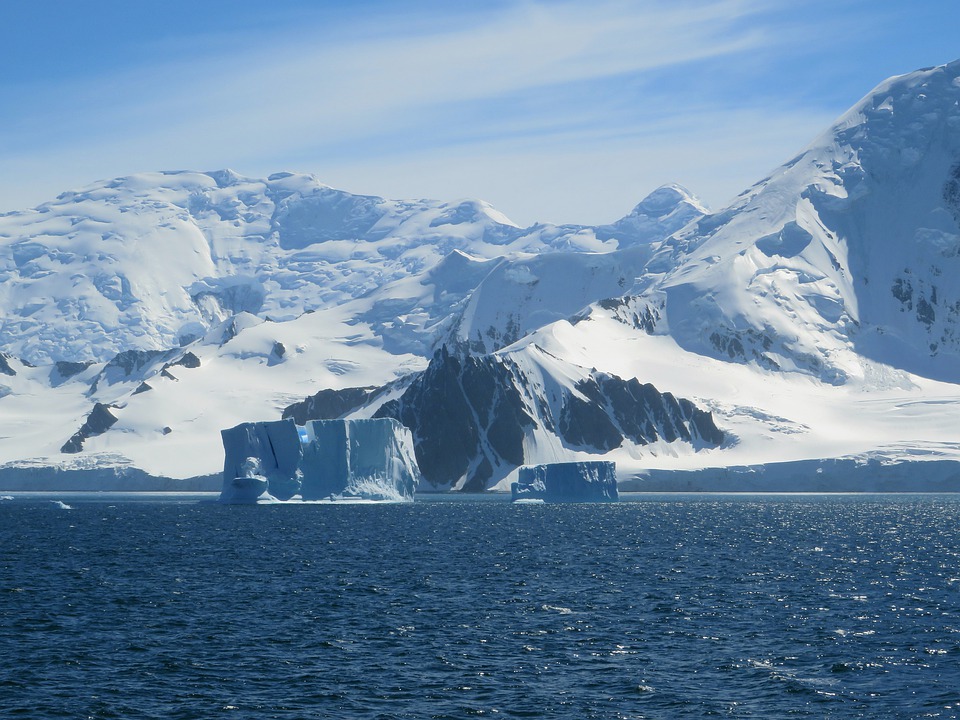 Температура в Антарктике впервые поднялась выше 20 градусов