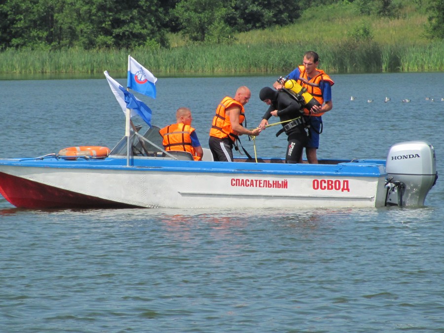 «Скорая помощь» на воде. Около сотни человек ежегодно спасает наш ОСВОД