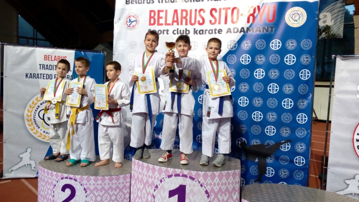 Бобруйчане взяли первое место на республиканских соревнованиях по каратэ