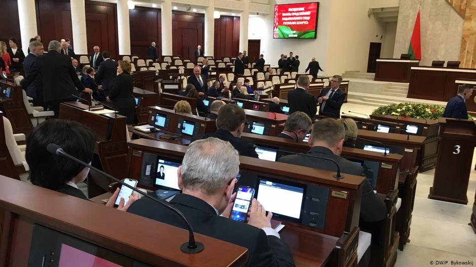 Белорусские депутаты готовят к первому чтению поправки в пенсионные законы