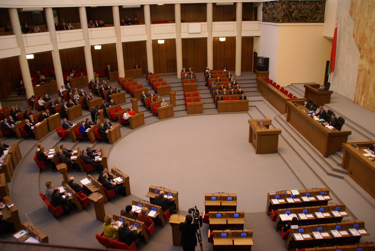 Глава ЦИК предложила Парламенту назначить президентские выборы на 9 августа