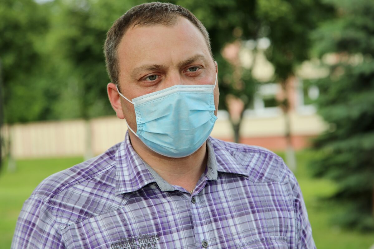 Какова динамика заболеваемости COVID-19 в Бобруйске и как выехать за границу во время пандемии?