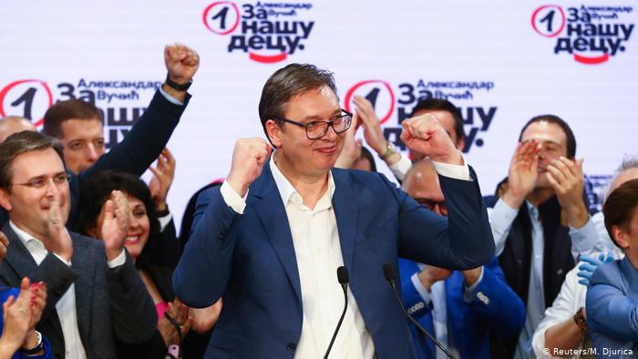 Убедительную победу на выборах в Сербии одержала партия власти