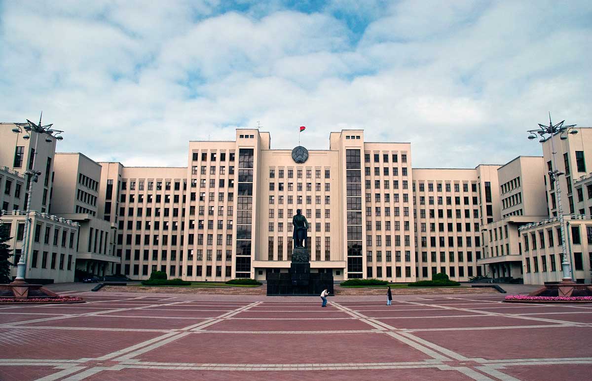 Белорусские депутаты рассмотрят 25 июня в первом чтении поправки в пенсионные законы