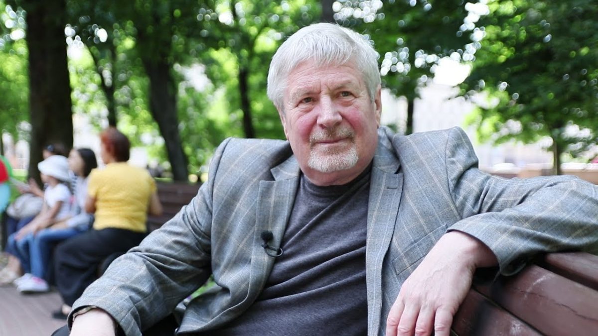 Известный белорусский драматург Алексей Дударев отмечает 70-летие