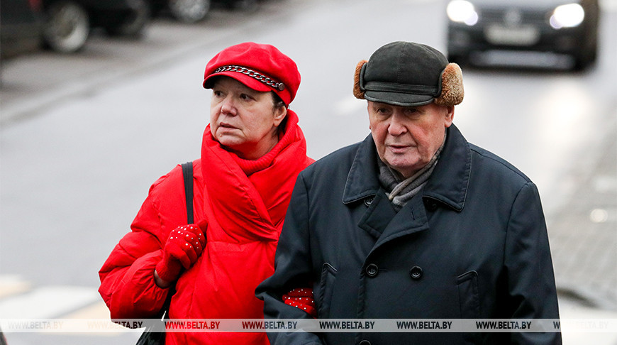 Минздрав: продолжительность жизни женщин в Беларуси — 78 лет, мужчин — 64