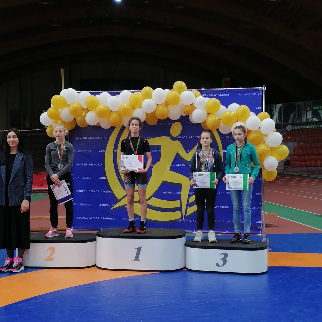 Бобруйские спортсменки завоевали первенство на Республиканской спартакиаде по борьбе